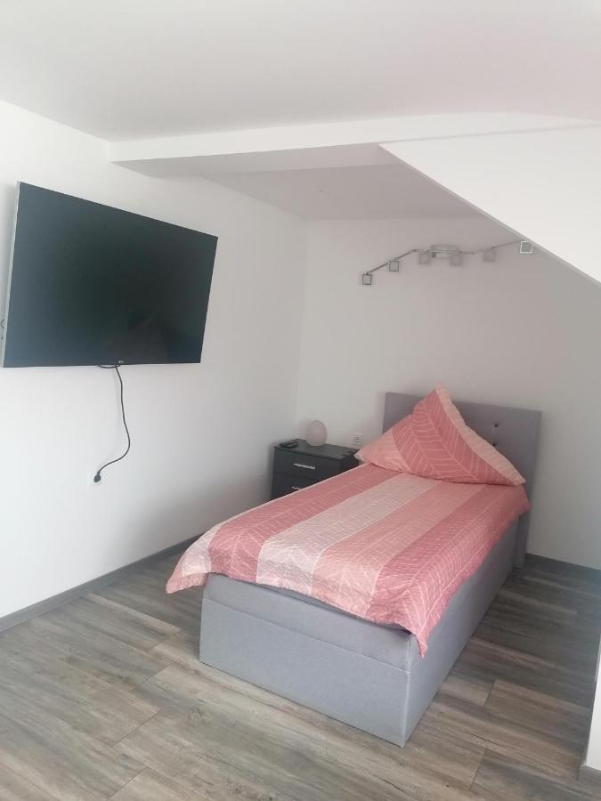 Ferienwohnung Andreea Saarlouis Exteriör bild
