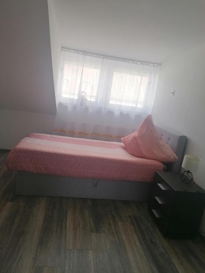 Ferienwohnung Andreea Saarlouis Exteriör bild